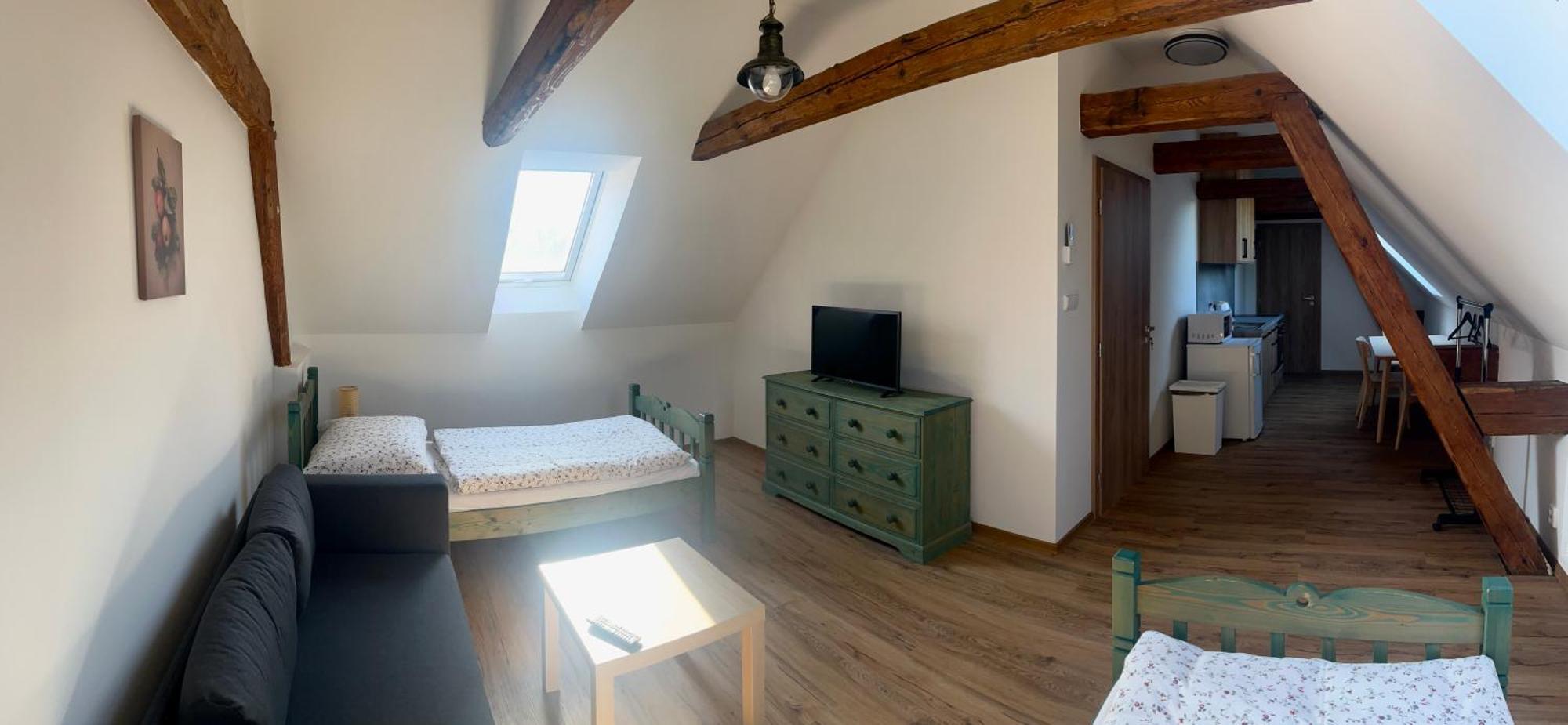 Apartmany Statek Bezdedice Hostomice Buitenkant foto